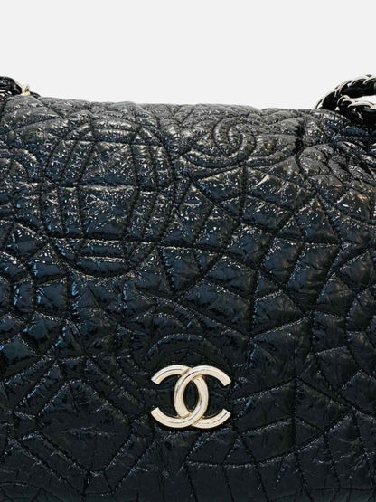 Pre - loved CHANEL Graphic Edge Black Shoulder Bag at Reems Closet