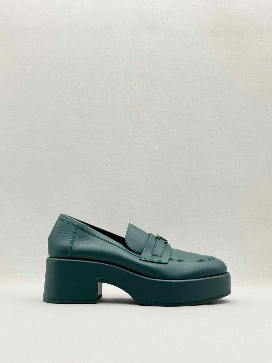 Pre - loved CHANEL Green Size EU 39 Loafers at Reems Closet