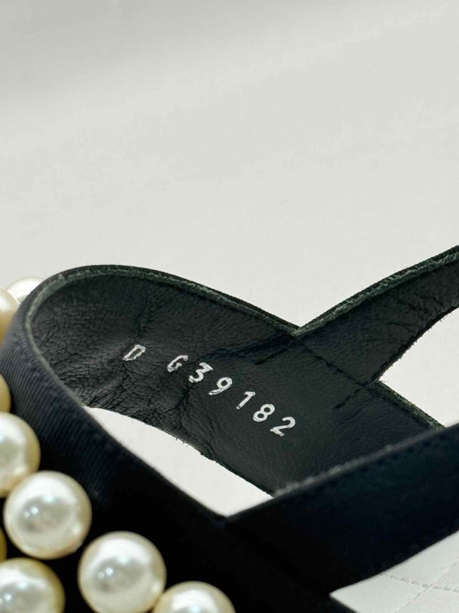 Pre-loved CHANEL Grosgrain Black Pearl Size EU 37.5 Sandals at Reems Closet