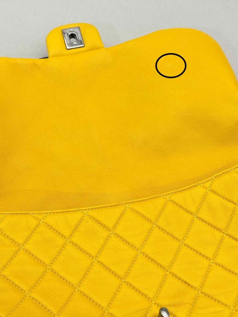 Pre-loved CHANEL Hula Hoop Yellow & Black Quilted Shoulder Bag at Reems Closet