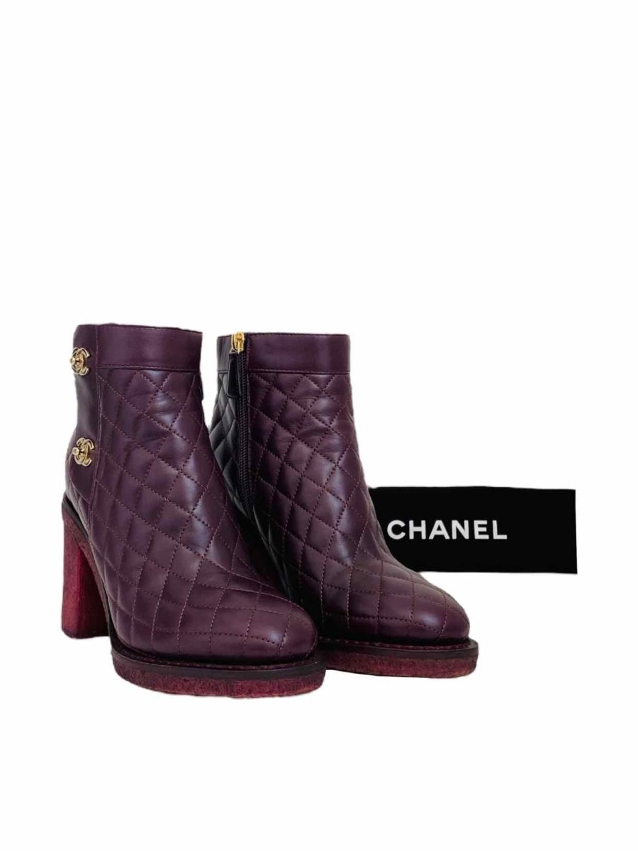 Pre - loved CHANEL Interlocking CC Logo Burgundy Ankle Boots 36 at Reems Closet