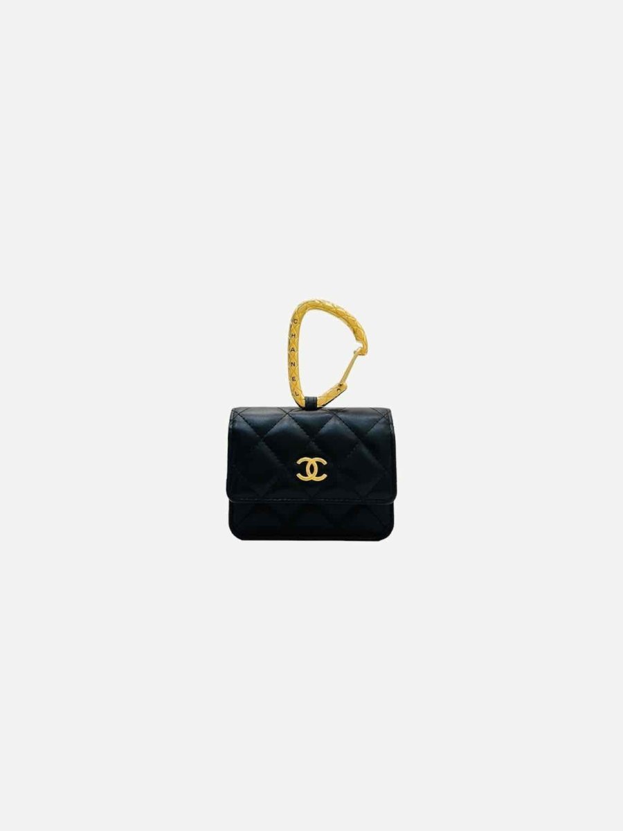 Pre - loved CHANEL Jewel Hook Black Quilted Card Holder at Reems Closet