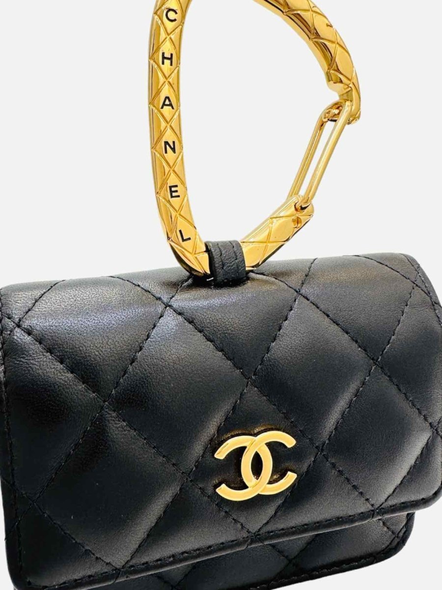 Pre - loved CHANEL Jewel Hook Black Quilted Card Holder at Reems Closet