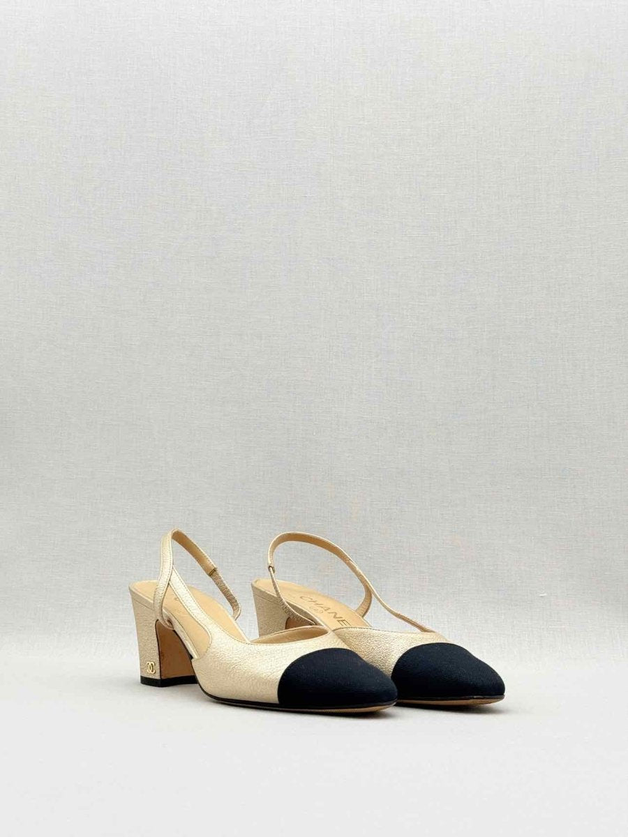 Pre - loved CHANEL Metallic Gold & Black Size EU 35.5 Slingbacks at Reems Closet