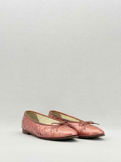 Pre - loved CHANEL Metallic Pink Quilted Size EU 40 Ballerinas at Reems Closet