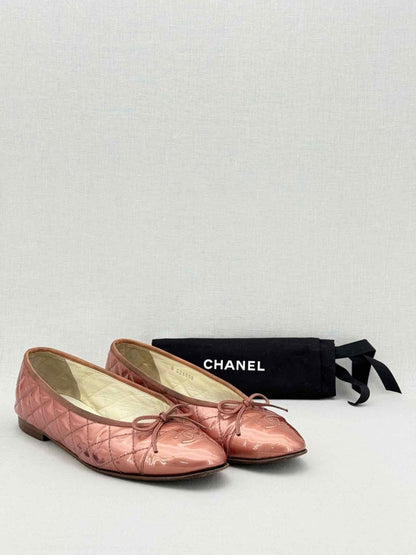 Pre - loved CHANEL Metallic Pink Quilted Size EU 40 Ballerinas at Reems Closet