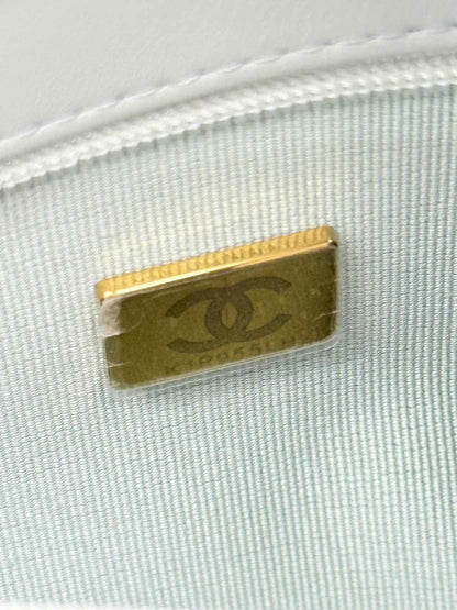 Pre-loved CHANEL Preppy Coco Pastel Green Shoulder Bag at Reems Closet