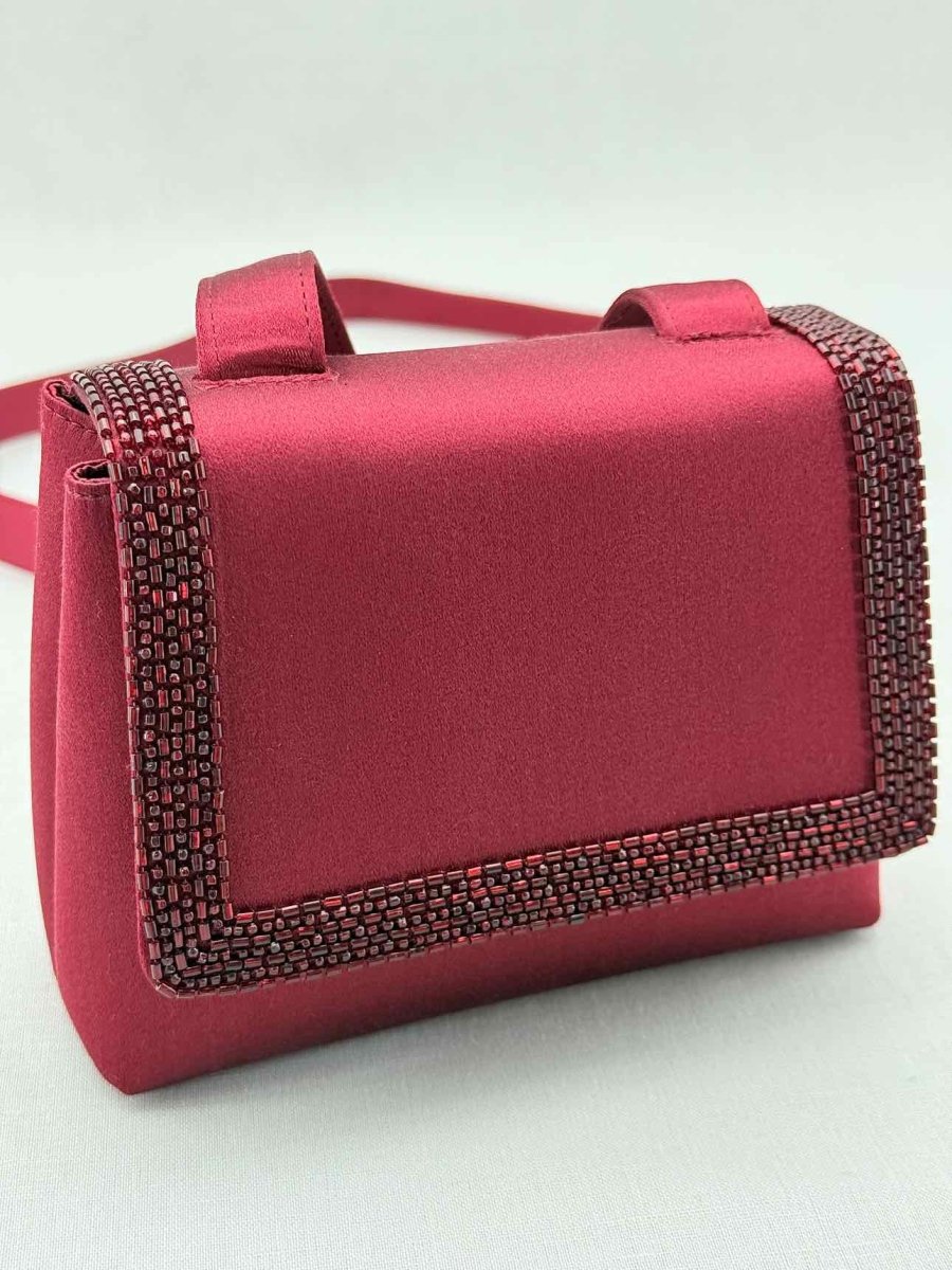 Pre - loved CHANEL Red Shoulder Bag at Reems Closet