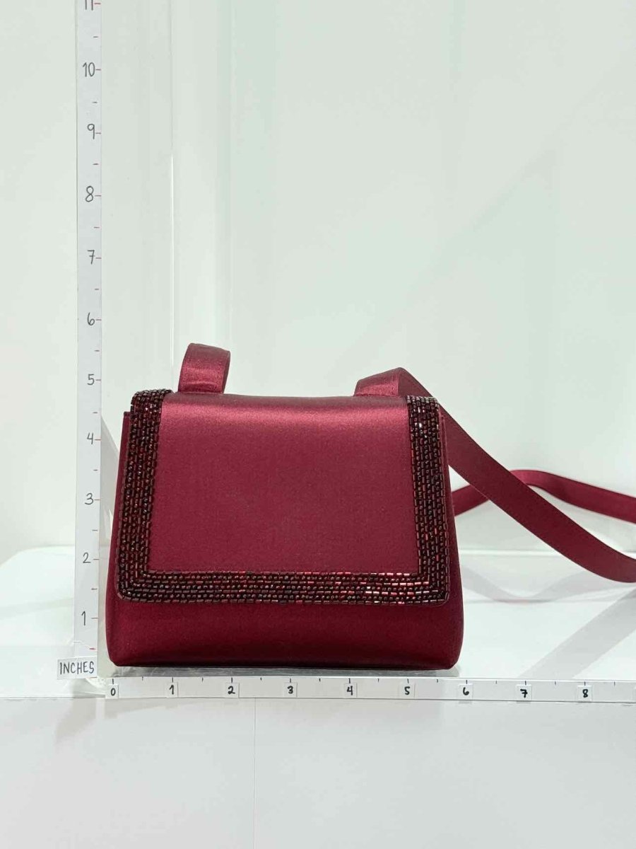 Pre - loved CHANEL Red Shoulder Bag at Reems Closet