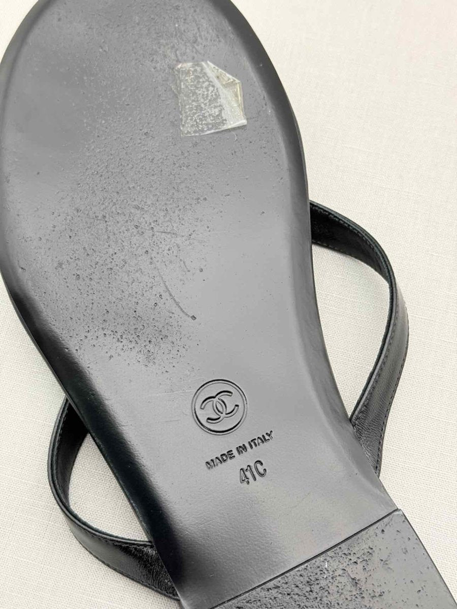 Pre - loved CHANEL Thong Black Size EU 41 Flats at Reems Closet