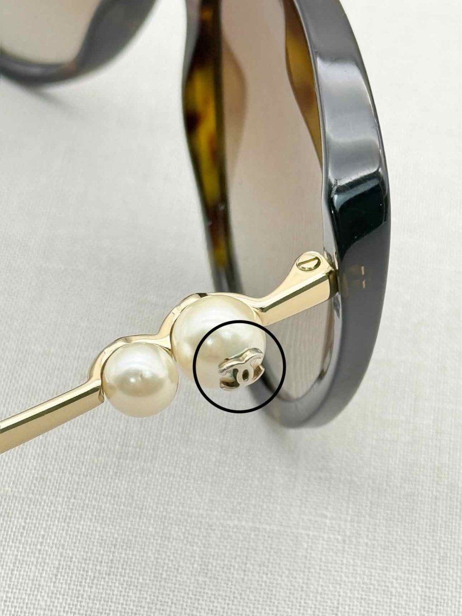 Pre-loved CHANEL Tortoise Brown Sunglasses at Reems Closet