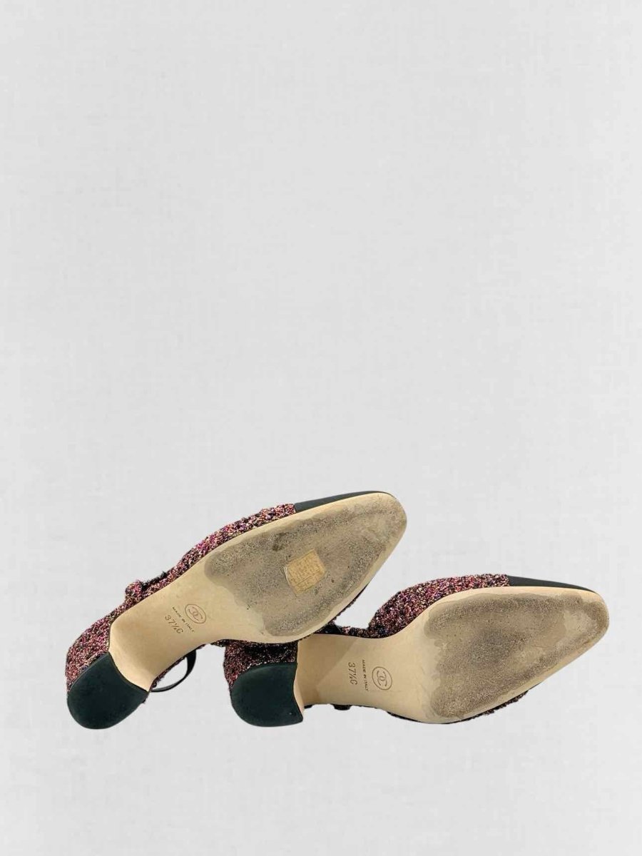 Pre - loved CHANEL Tweed Pink Multicolor Size EU 37.5 Slingbacks at Reems Closet