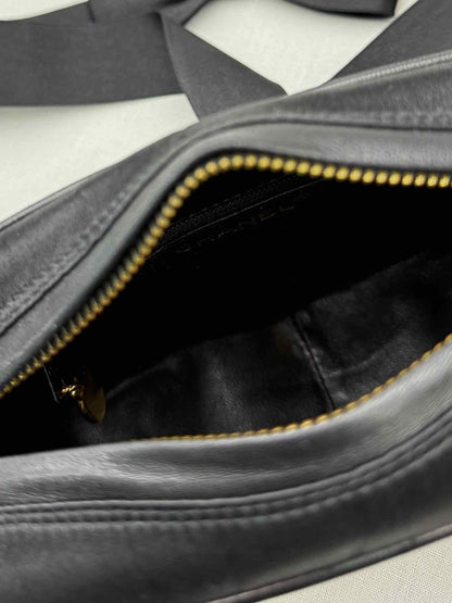 Pre - loved CHANEL Vintage Black Woven Shoulder Bag at Reems Closet