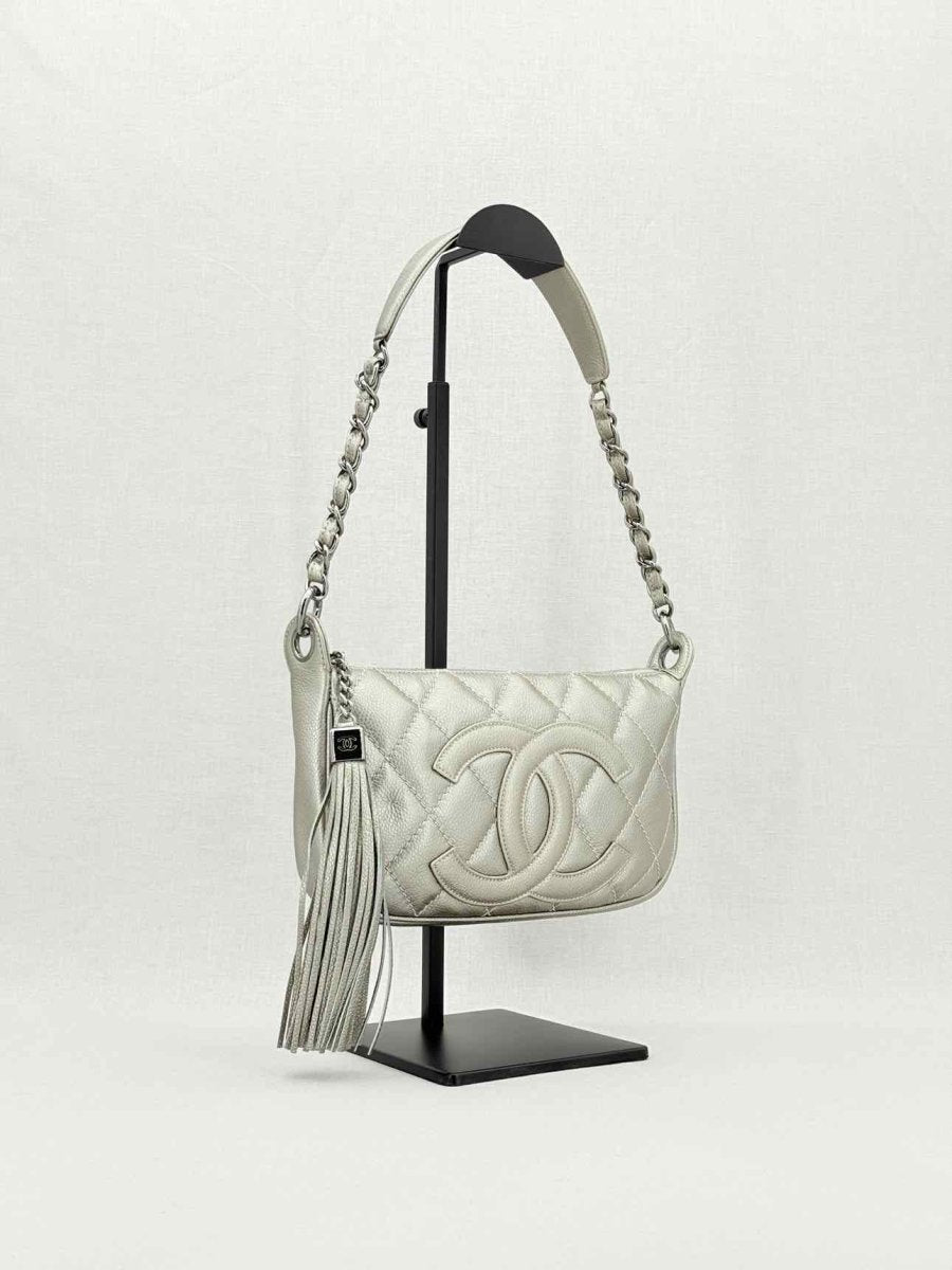 Pre - loved CHANEL Vintage Metallic Silver Quilted Shoulder Bag at Reems Closet