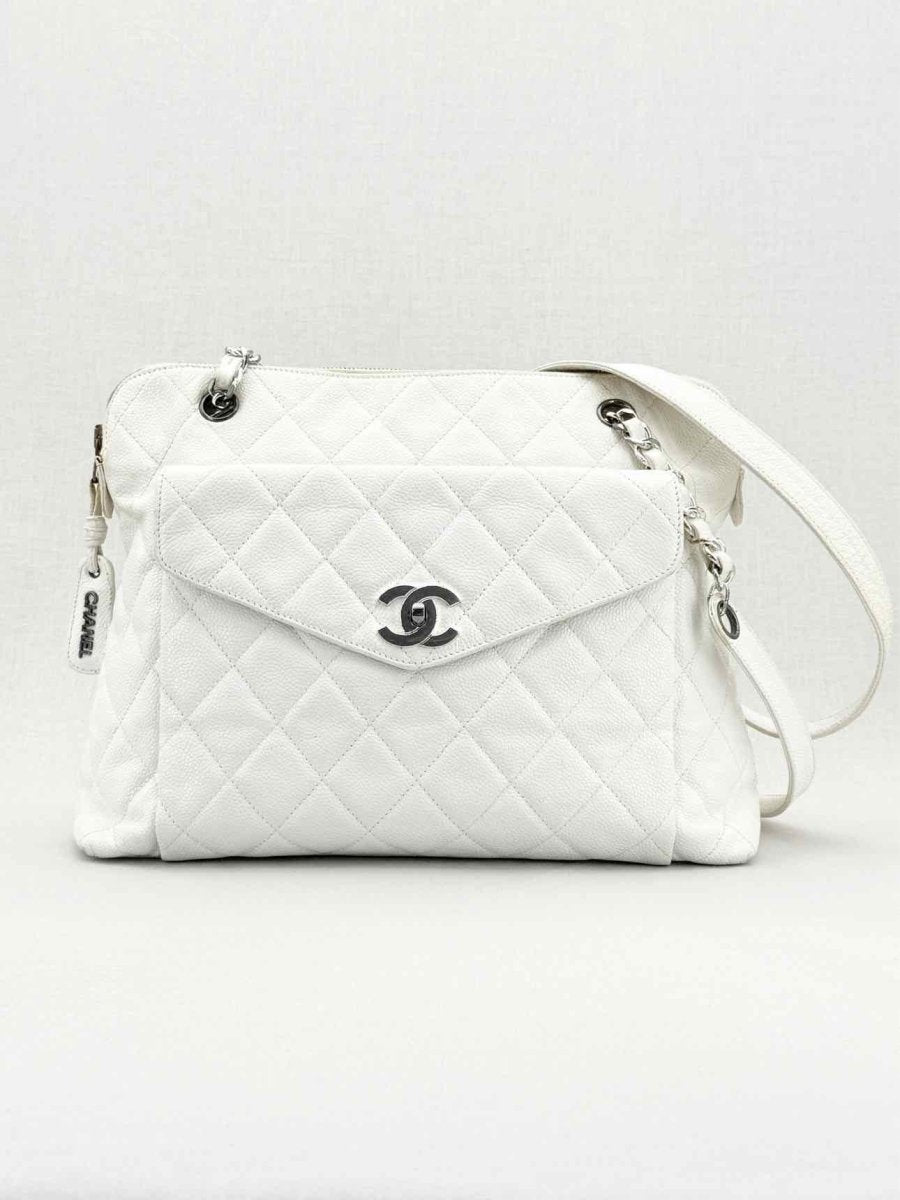 Pre - loved CHANEL Vintage White Shoulder Bag at Reems Closet