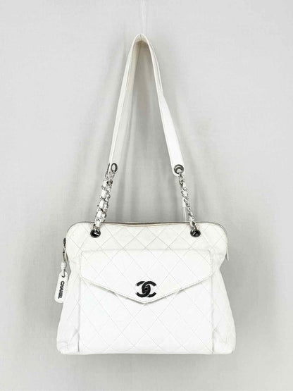 Pre - loved CHANEL Vintage White Shoulder Bag at Reems Closet