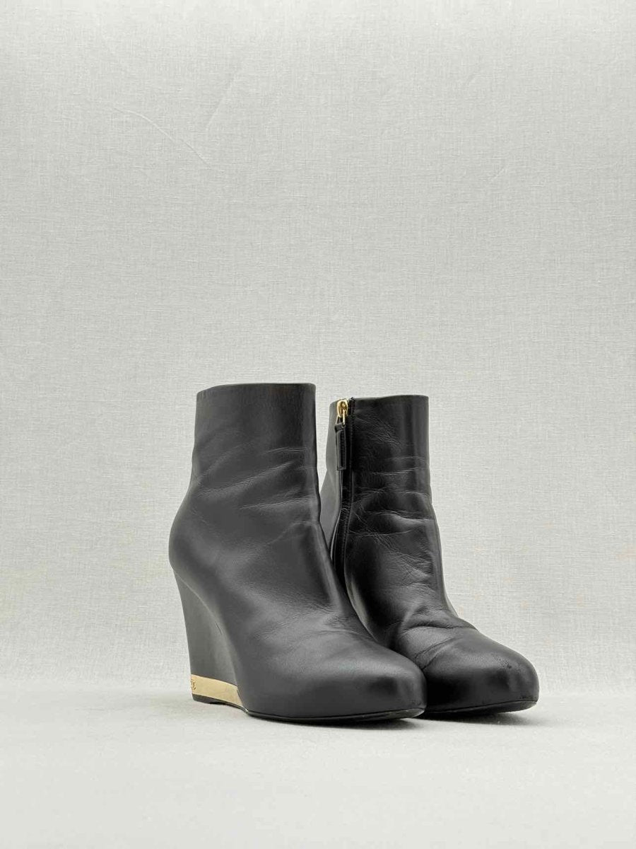 Pre - loved CHANEL Wedge Black Size EU 39 Ankle Boots at Reems Closet