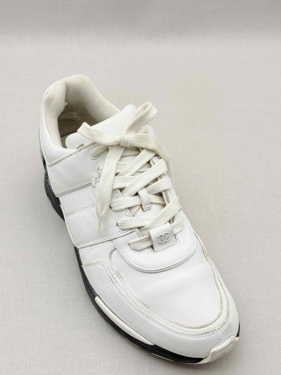 Pre-loved CHANEL White & Black Size EU 40 Sneakers at Reems Closet
