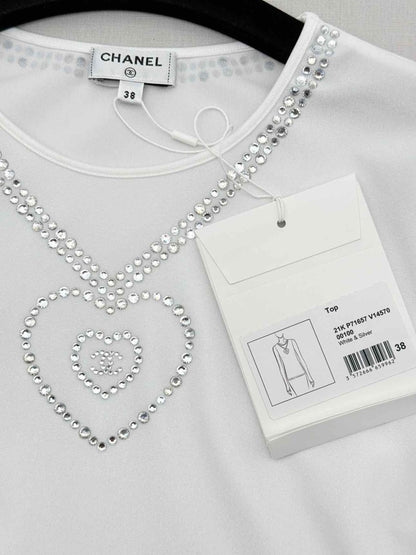 Pre - loved CHANEL White Size US 2 Top at Reems Closet