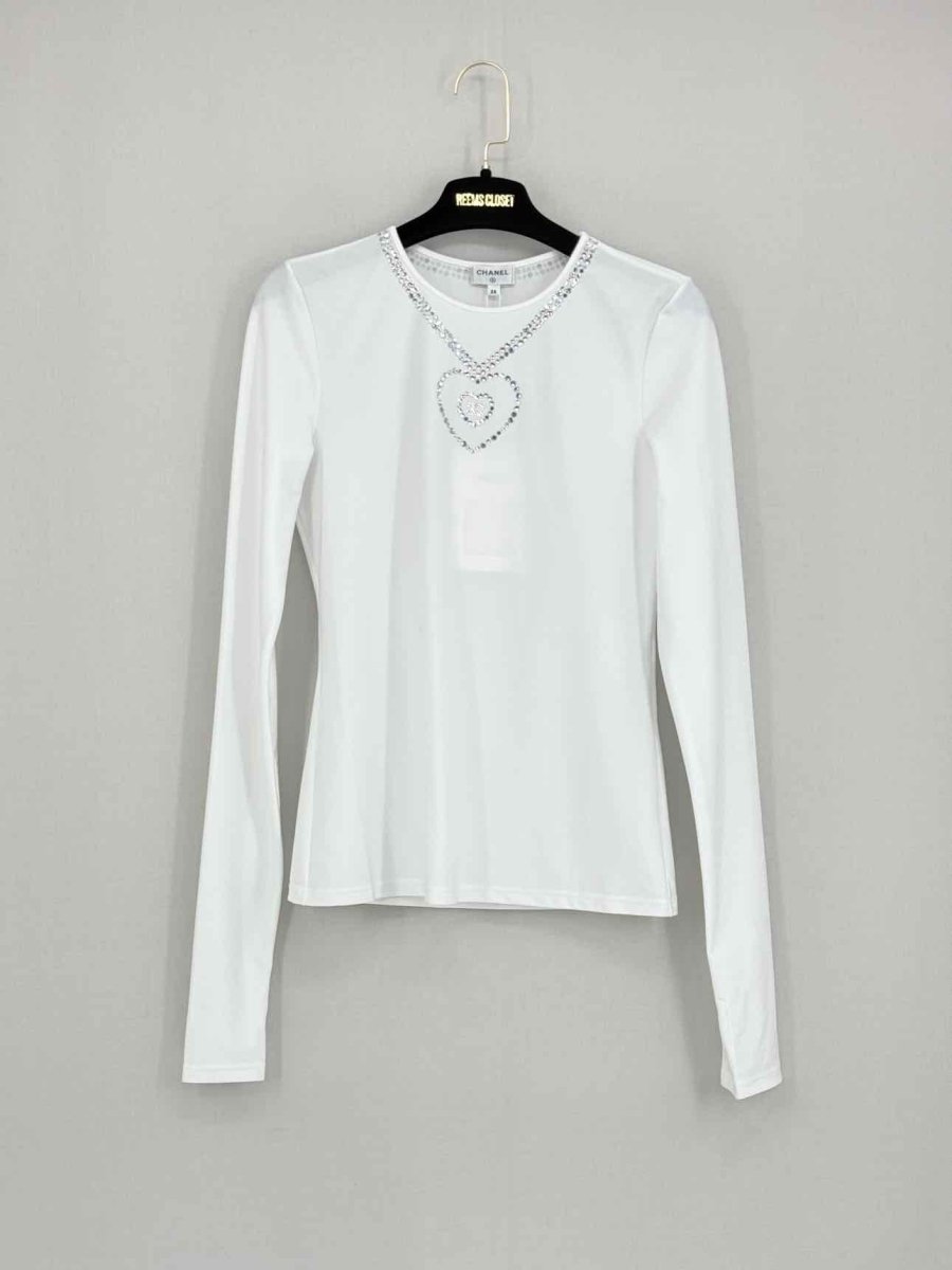 Pre - loved CHANEL White Size US 2 Top at Reems Closet