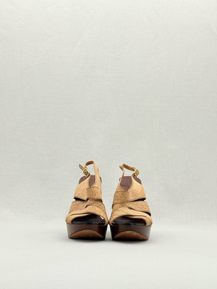 Pre - loved CHLOE Beige Size EU 37 Wedges at Reems Closet