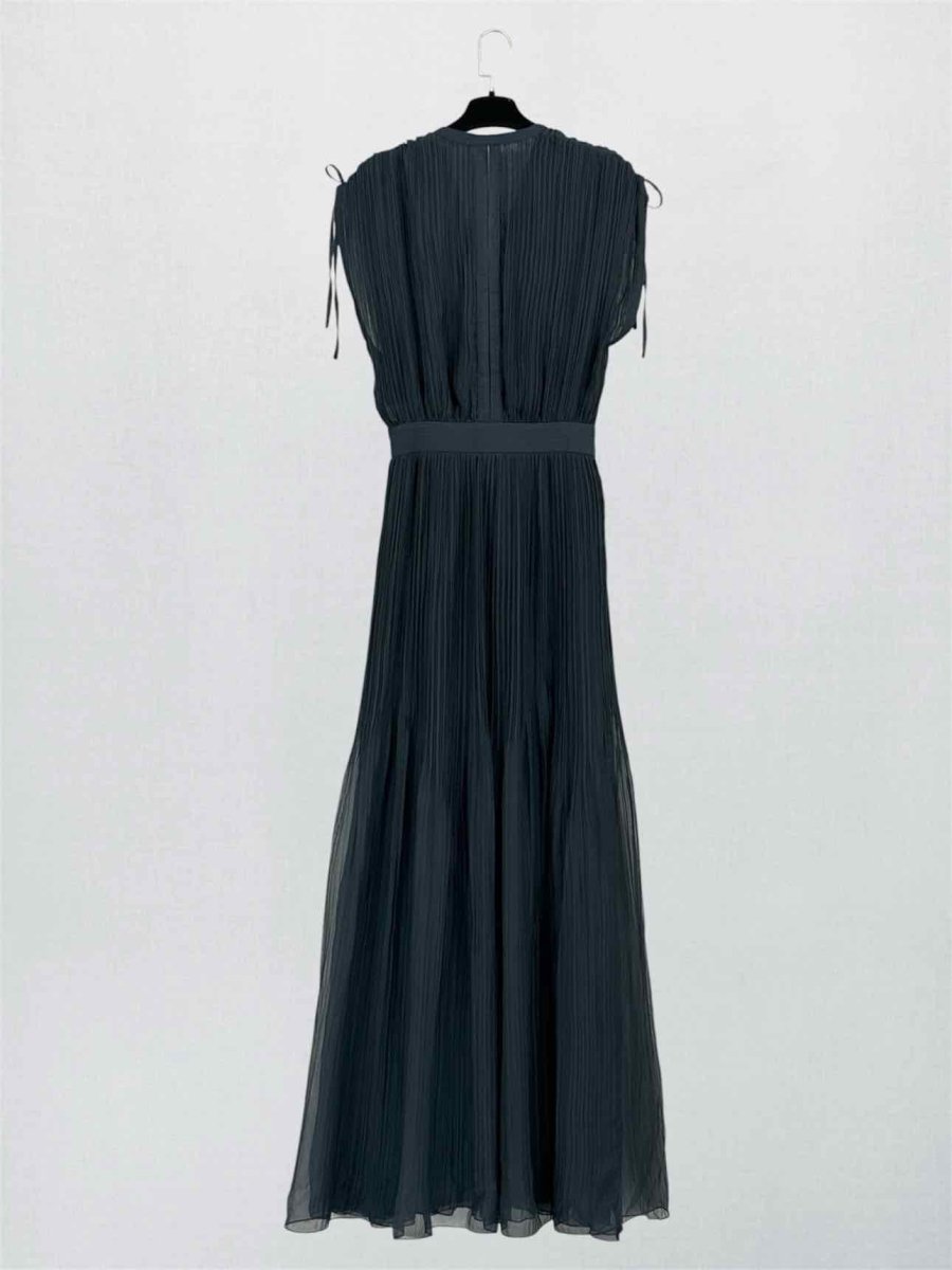 Pre-loved CHLOE Black Size US 4 Long Dress at Reems Closet