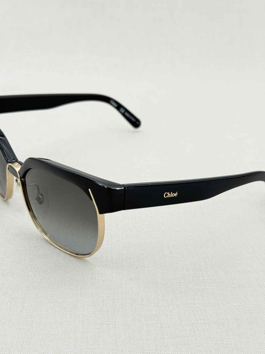 Pre - loved CHLOE Black Sunglasses at Reems Closet