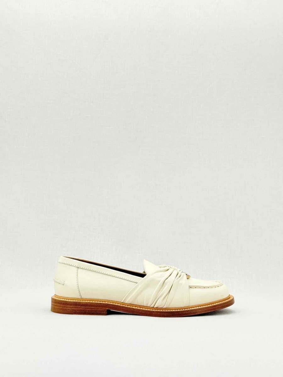 Pre - loved CHLOE C - embellished White Size EU 40 Loafers at Reems Closet
