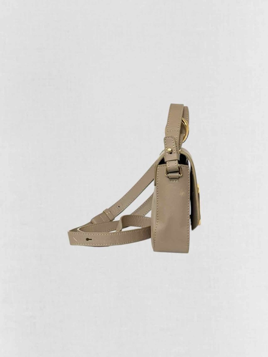 Pre - loved CHLOE Grey Crossbody at Reems Closet