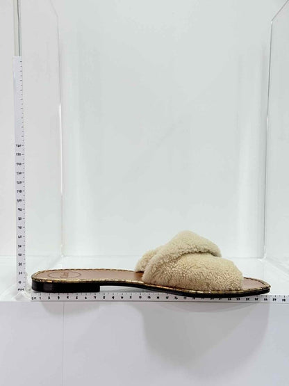Pre - loved CHLOE Idol Cream Size EU 40 Slides at Reems Closet