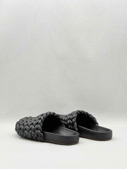 Pre-loved CHLOE Kacey Black Size EU 39 Mules at Reems Closet