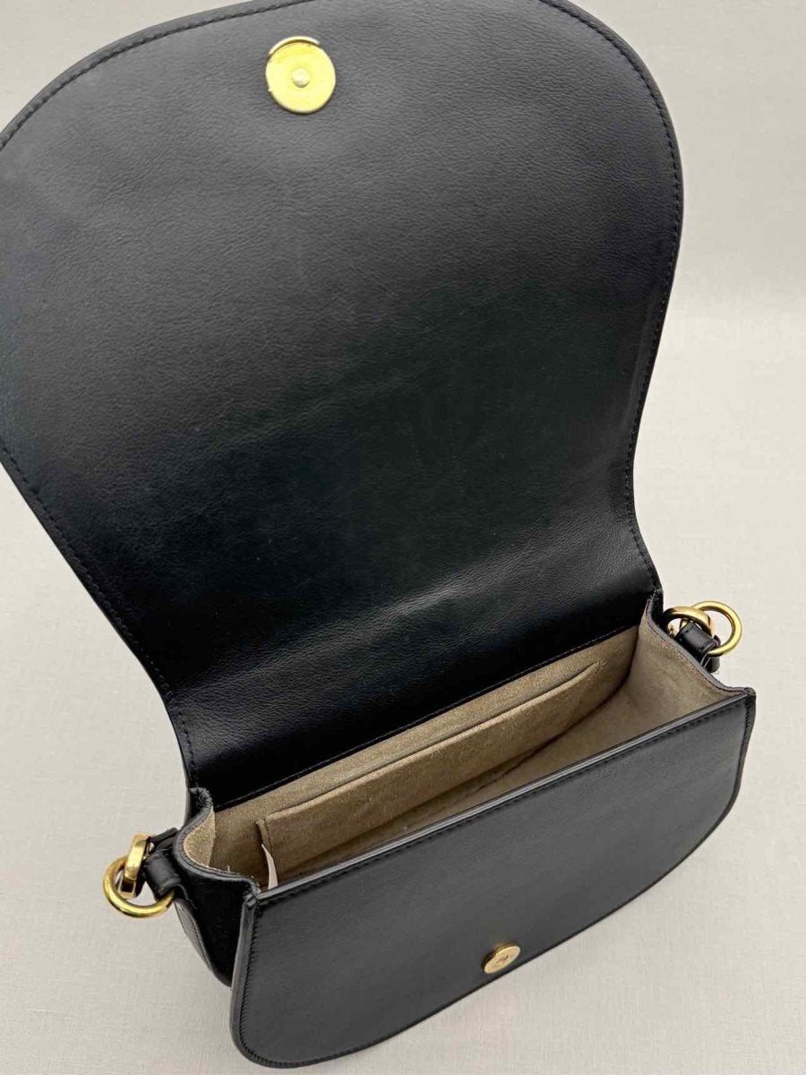 Pre-loved CHLOE Nile Black Shoulder Bag at Reems Closet