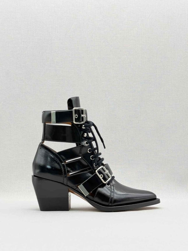 Pre - loved CHLOE Rylee Black Size EU 39 Ankle Boots at Reems Closet