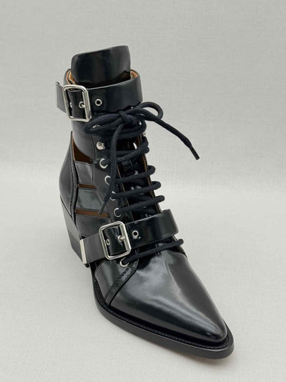 Pre - loved CHLOE Rylee Black Size EU 39 Ankle Boots at Reems Closet