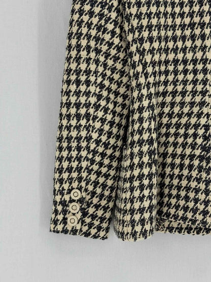Pre - loved CHRISTIAN DIOR Bar Black & Beige Size US 6 Jacket at Reems Closet