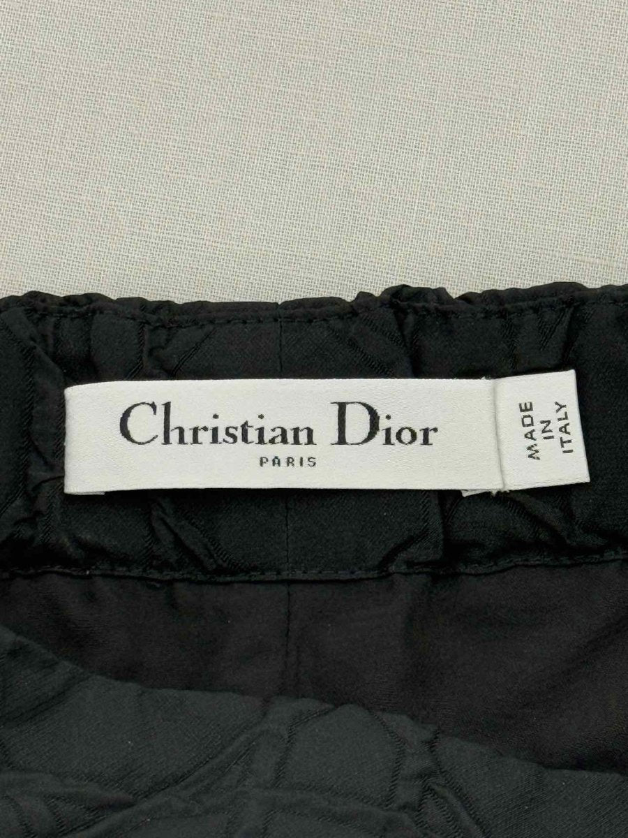 Pre - loved CHRISTIAN DIOR Black Size US 2 Shorts at Reems Closet
