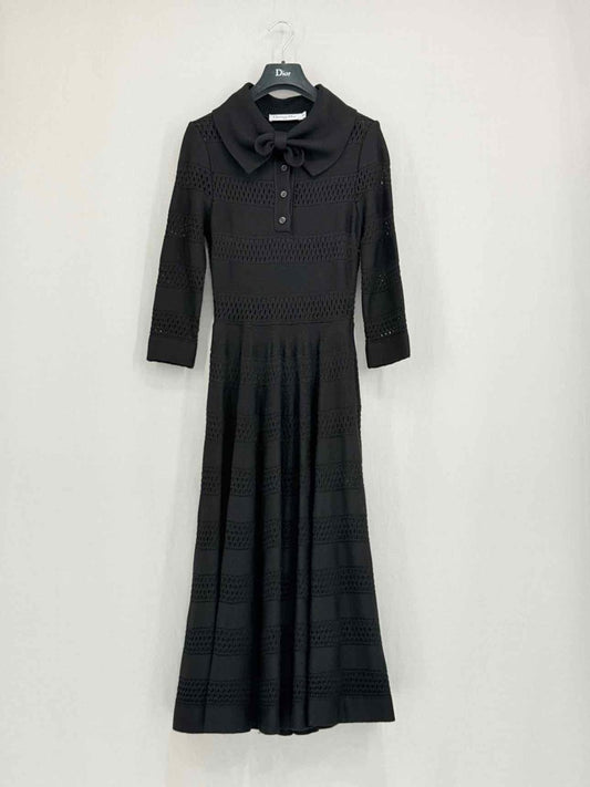 Pre - loved CHRISTIAN DIOR Black Size US 6 Midi Dress at Reems Closet