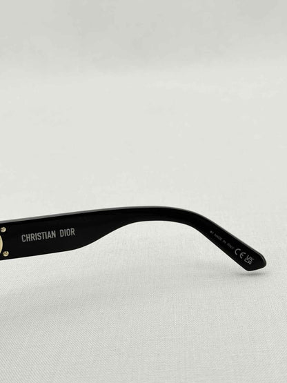 Pre - loved CHRISTIAN DIOR Black Sunglasses at Reems Closet