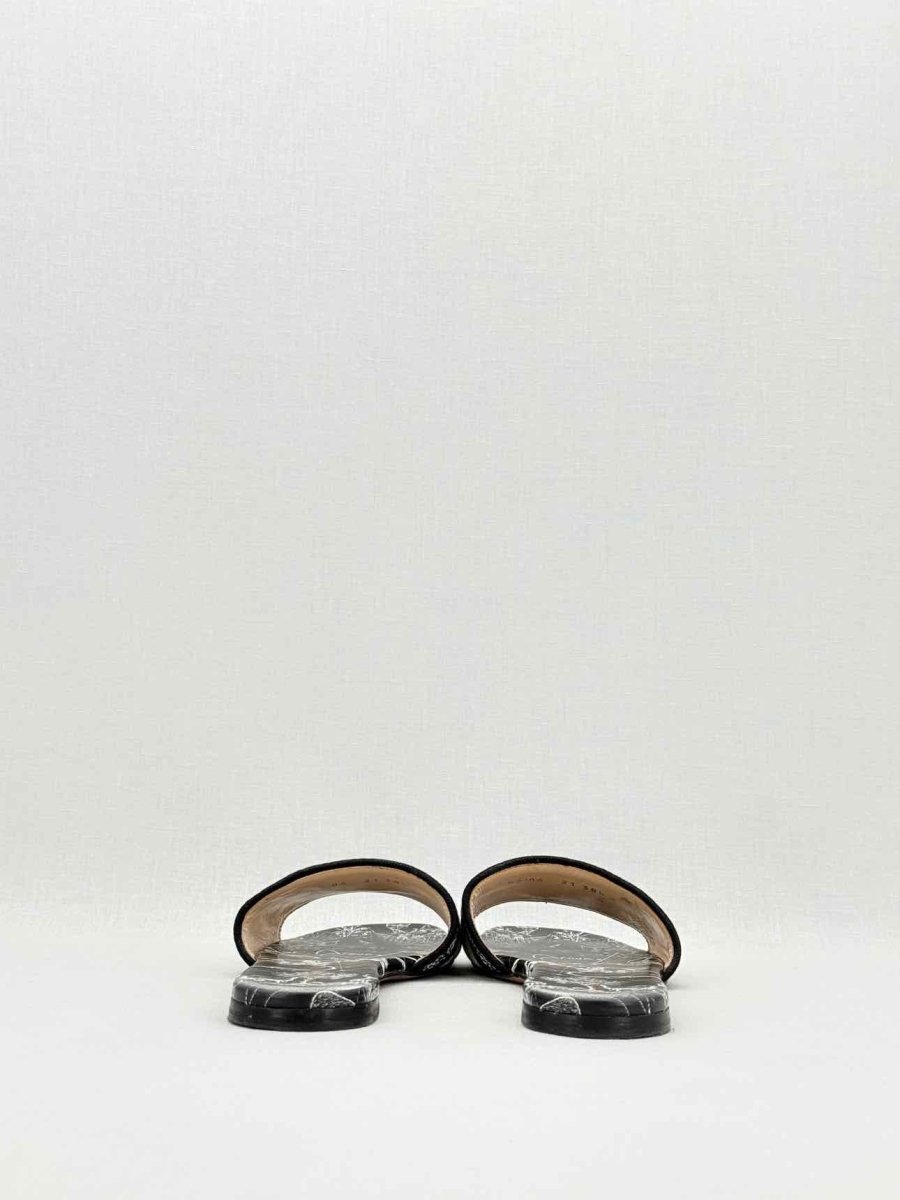 Pre - loved CHRISTIAN DIOR Dway Logo Size EU 38.5 Flat Shoes at Reems Closet