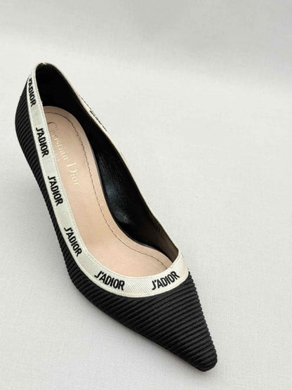 Pre-loved CHRISTIAN DIOR J'Adior Black Size EU 37 Pumps at Reems Closet