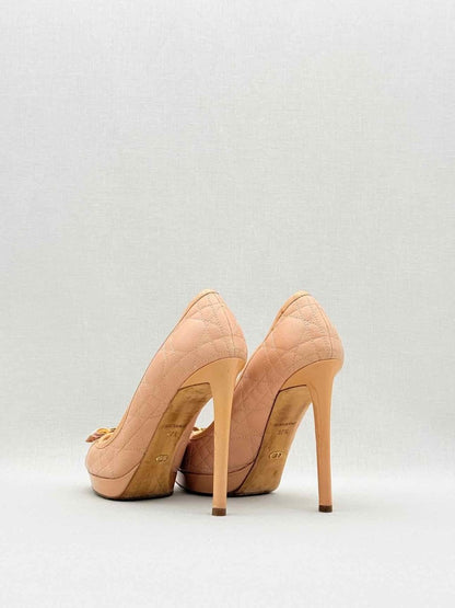 Pre - loved CHRISTIAN DIOR Peach Quilted Size EU 37.5 Pumps at Reems Closet