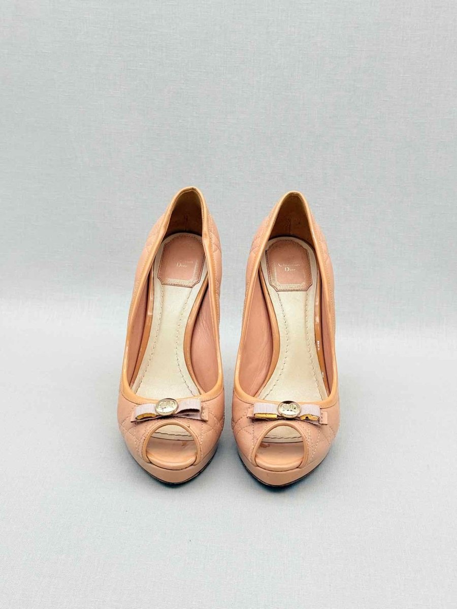Pre - loved CHRISTIAN DIOR Peach Quilted Size EU 37.5 Pumps at Reems Closet