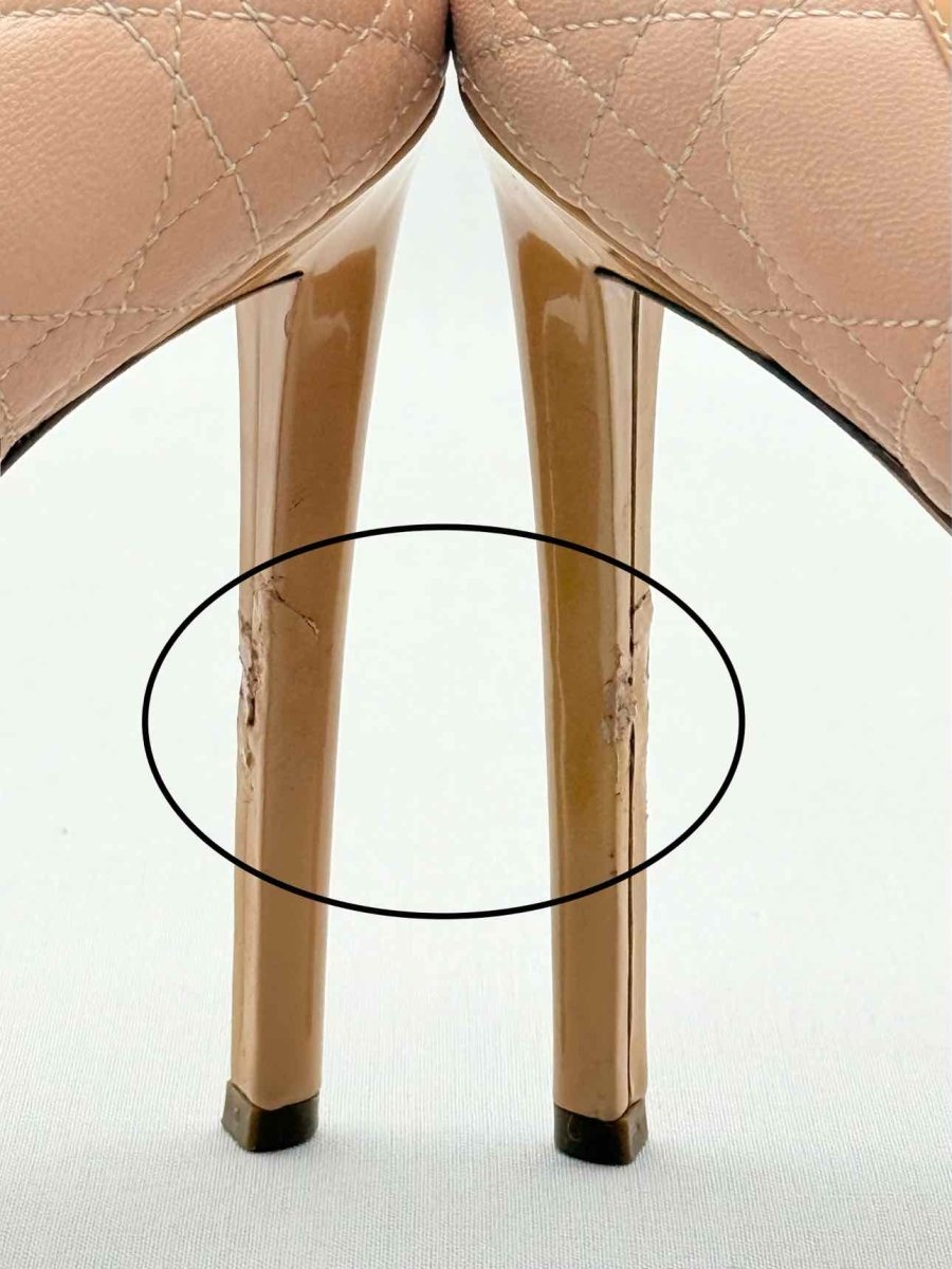 Pre - loved CHRISTIAN DIOR Peach Quilted Size EU 37.5 Pumps at Reems Closet