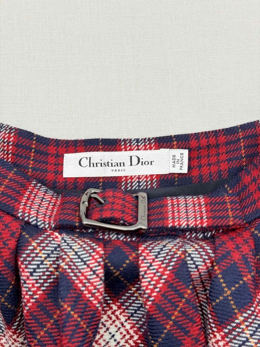 Pre - loved CHRISTIAN DIOR Red Multicolor Size US 4 Midi Skirt at Reems Closet