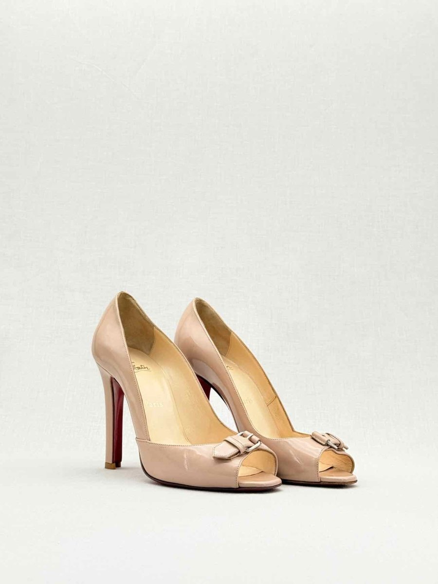 Pre - loved CHRISTIAN LOUBOUTIN Beige Size EU 40.5 Pumps at Reems Closet