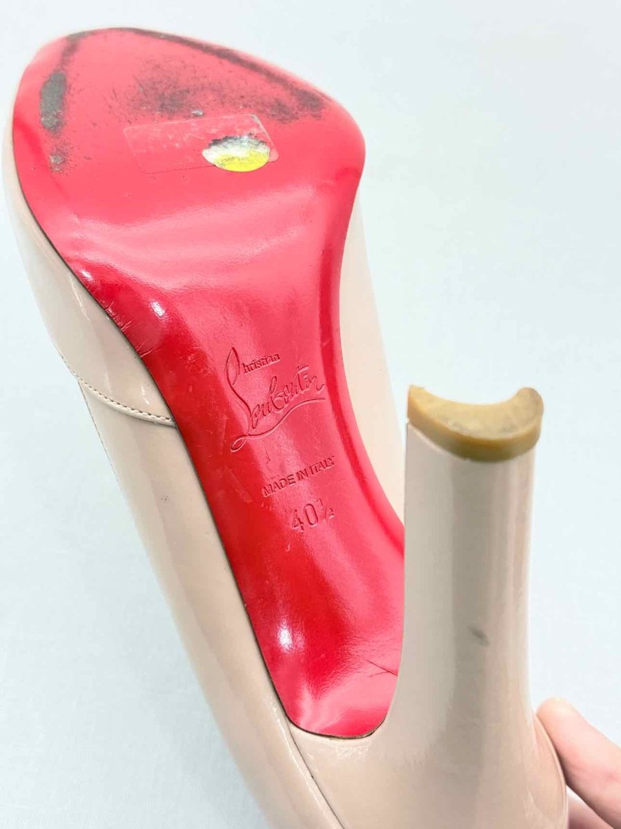 Pre - loved CHRISTIAN LOUBOUTIN Beige Size EU 40.5 Pumps at Reems Closet