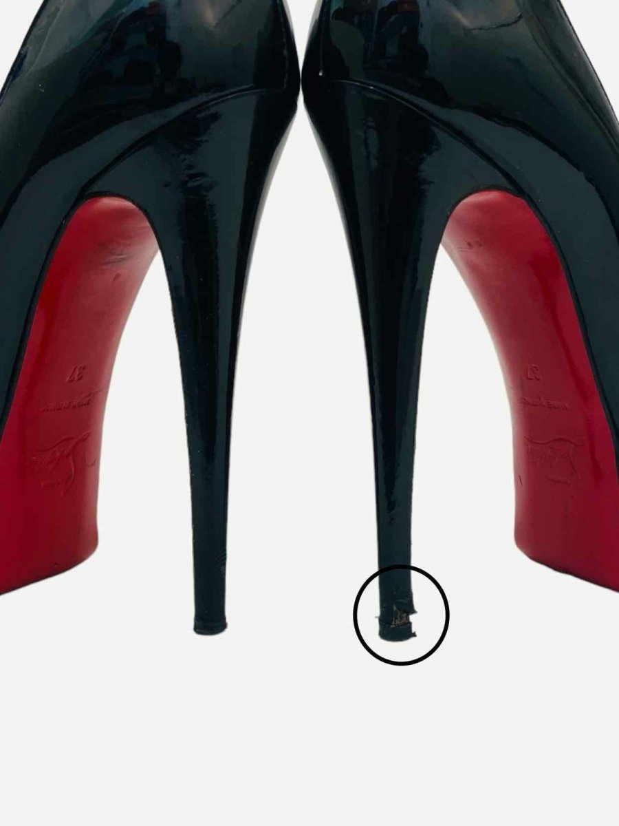 Pre - loved CHRISTIAN LOUBOUTIN Black Size EU 37 Pumps at Reems Closet