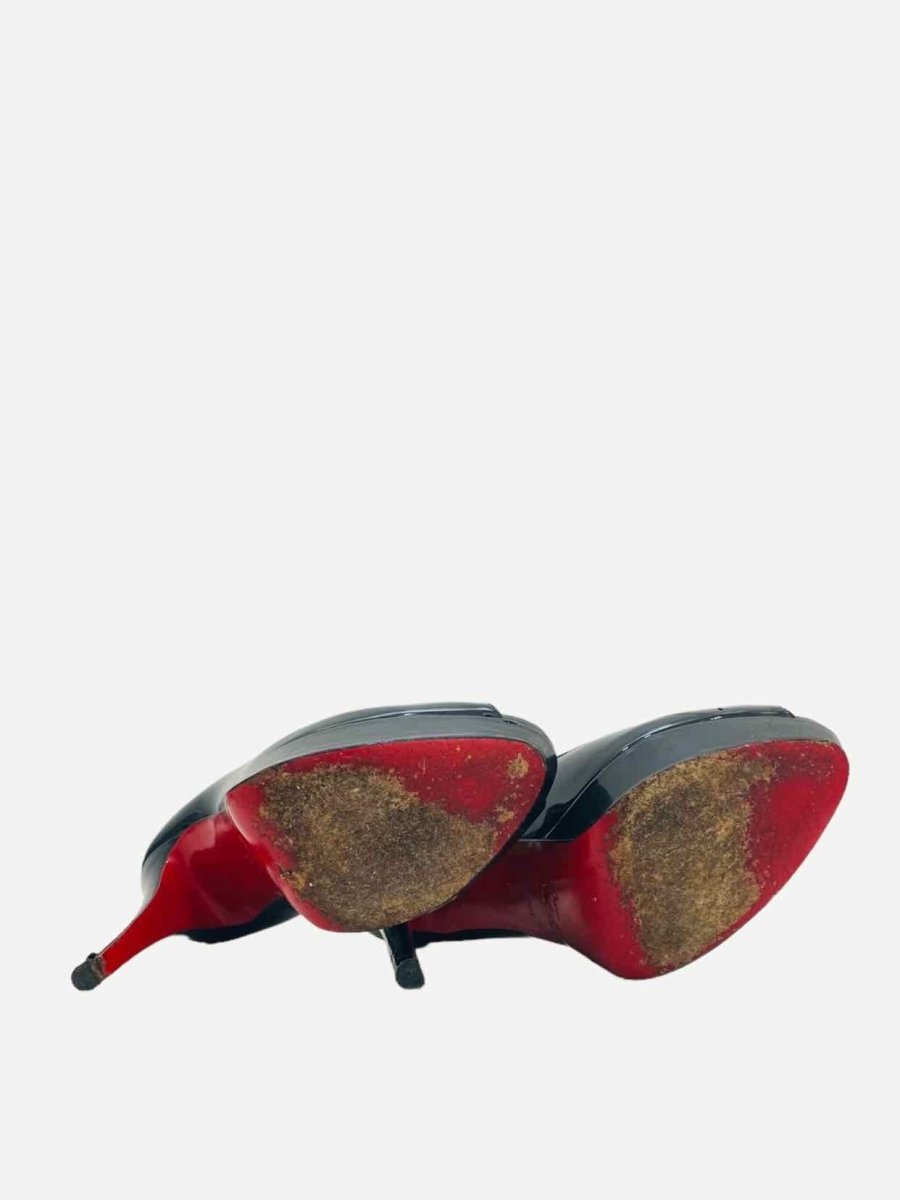 Pre - loved CHRISTIAN LOUBOUTIN Black Size EU 37 Pumps at Reems Closet