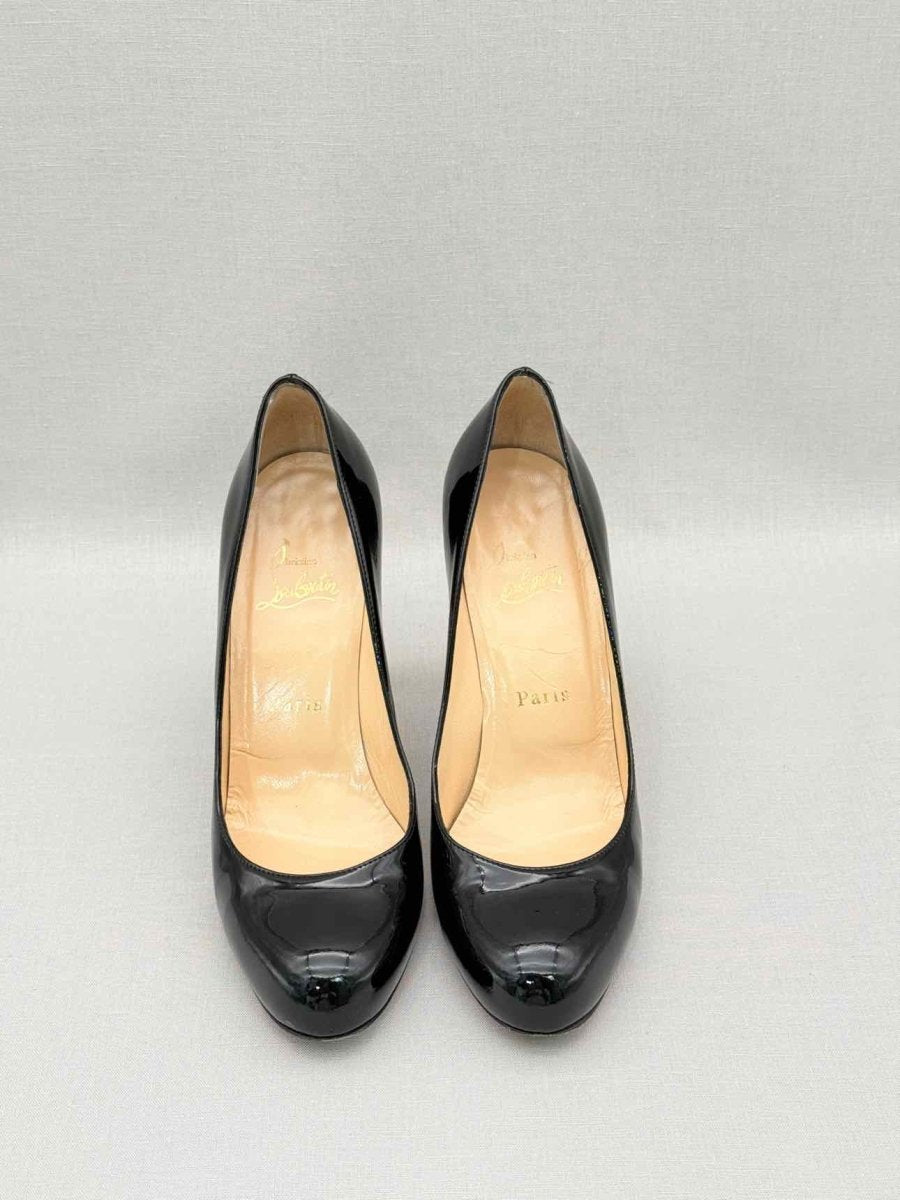 Pre-loved CHRISTIAN LOUBOUTIN Black Size EU 37.5 Pumps at Reems Closet