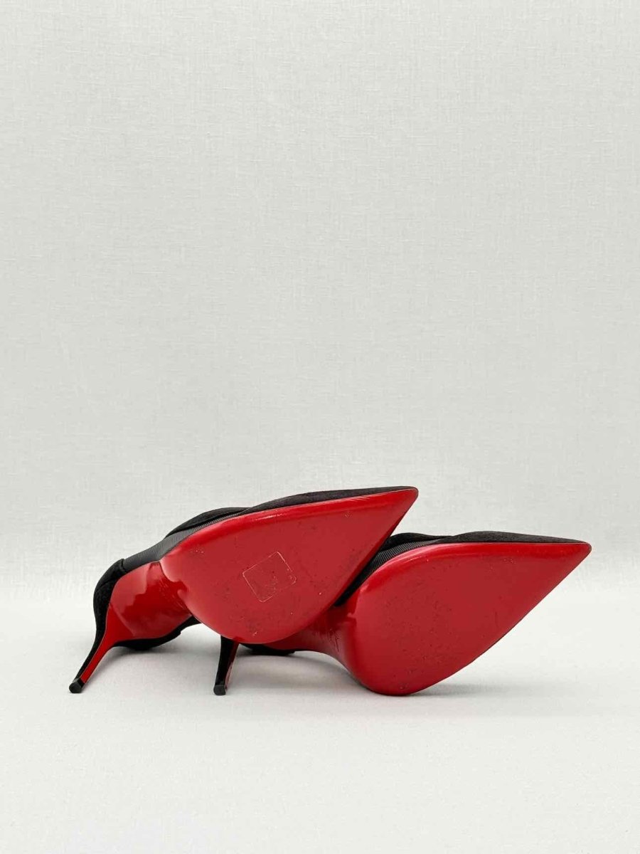 Pre - loved CHRISTIAN LOUBOUTIN Black Size EU 38.5 Pumps at Reems Closet